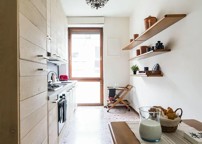 Piazza Cavour View - Bymyhomeincomo * Côme