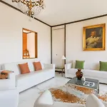 Piazza Cavour View - Bymyhomeincomo