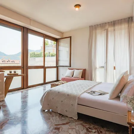 Piazza Cavour View - Bymyhomeincomo Apartmán *