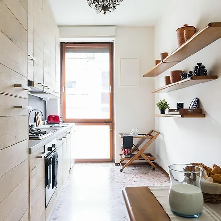 Piazza Cavour View - Bymyhomeincomo * Όπως