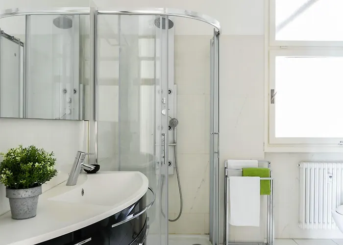 Appartement Piazza Cavour View - Bymyhomeincomo Como