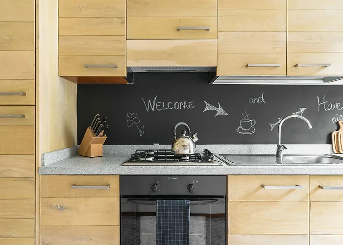 Piazza Cavour View - Bymyhomeincomo *