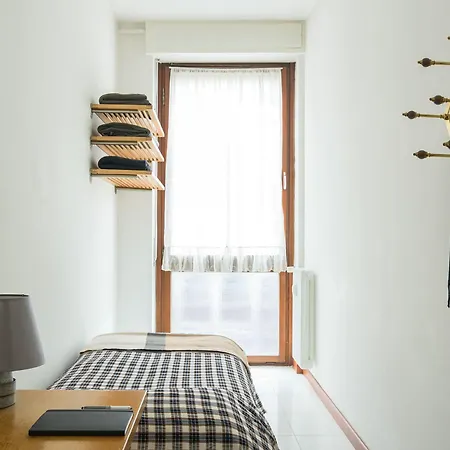 Piazza Cavour View - Bymyhomeincomo